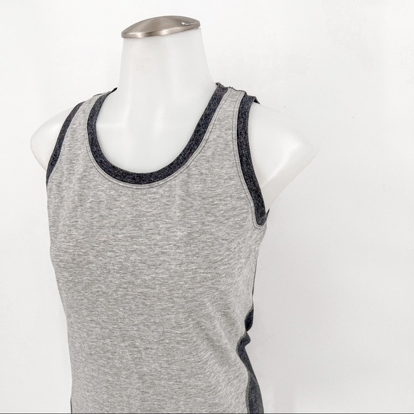 Lucy gray workout top - Picture 2 of 6